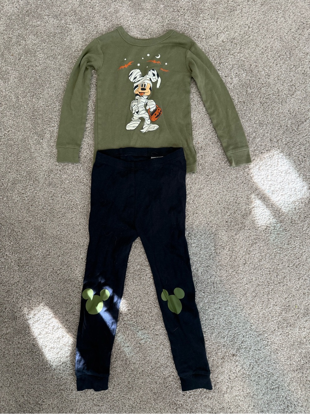 GAP Olive Green and Black Mickey Leggings Set